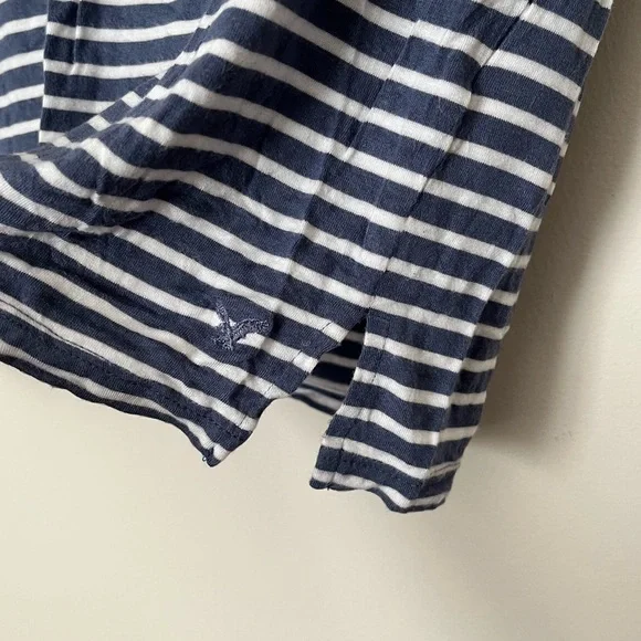 American Eagle Striped T-Shirt Size Medium - Picture 2 of 6